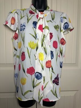 Maison d'Amelie Colorful Tulip Blouse with Tie Neck Button Up Size Small